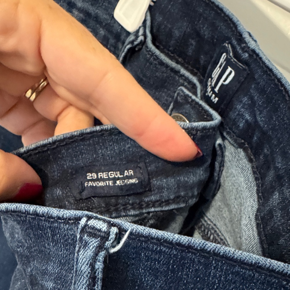 GAP Women's Deep Indigo Skinny Jeans (Favorite Jegging) - Picture 3 of 5